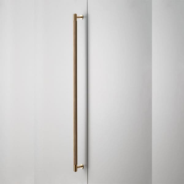 closet bar brass 960x960px