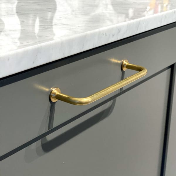 96 Mm Handtag Stort Sortiment Frontapply Se