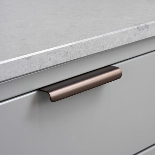 Beslag Design Profilhandtag Handtag Lip Brunerad Massing 120 343459 11 1