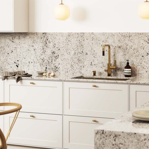 Bänkskiva sten granit i klassiskt kök