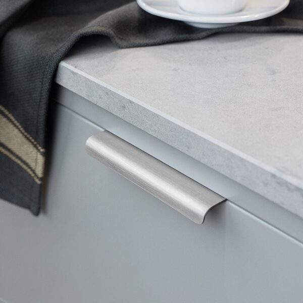 Beslag Design Handtag Lip 120 Borstad Rostfri 343460 11 1